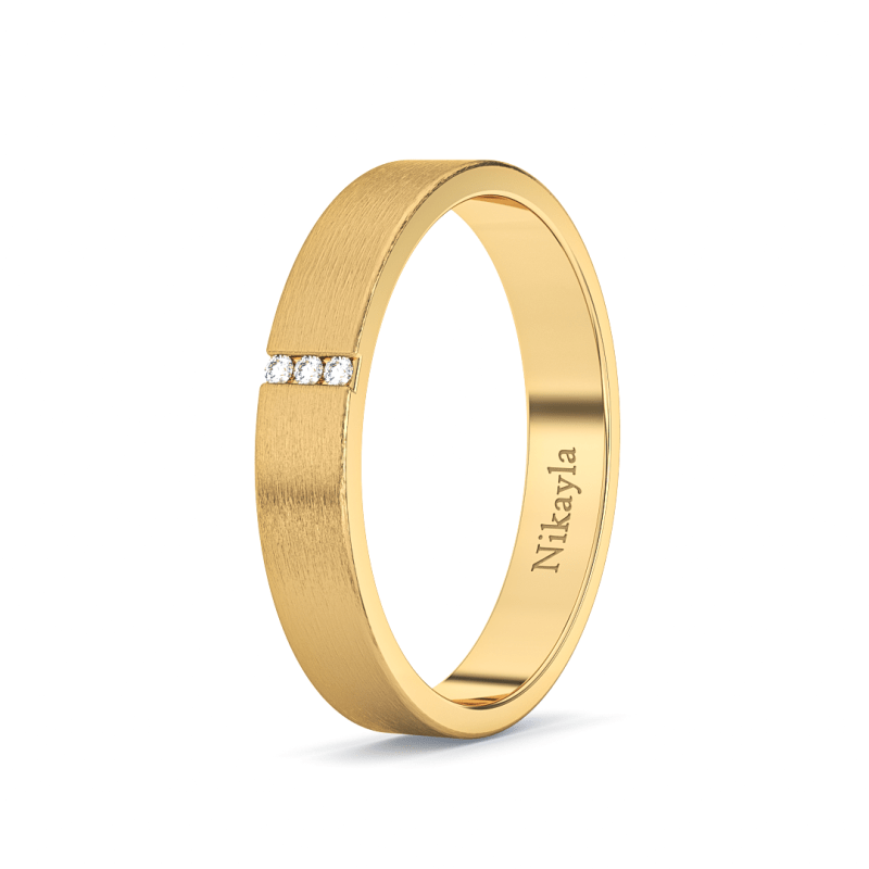 Nikayla Three Diamonds Straight Doff Gold 18K